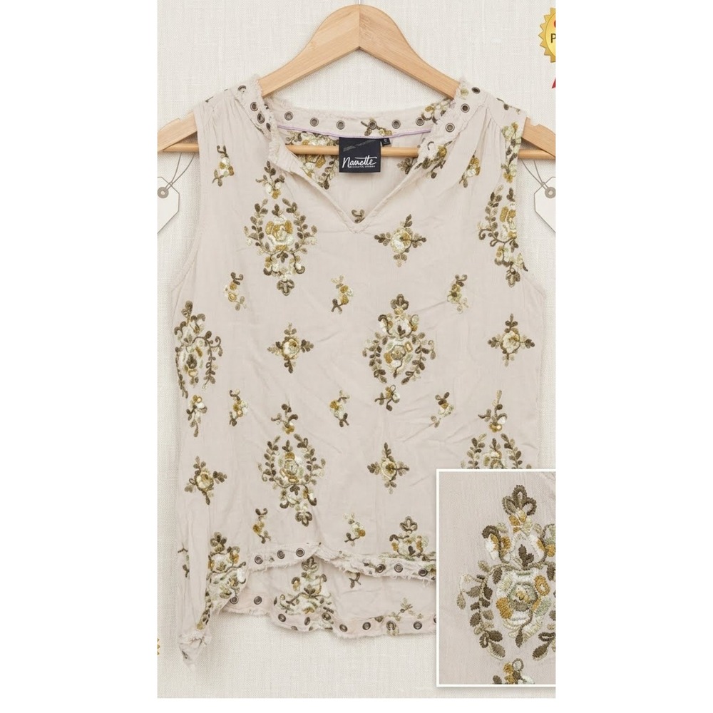 Nanette Lepore Beige Floral Embroidered Sleeveless Gauze Top Grommet Detail S